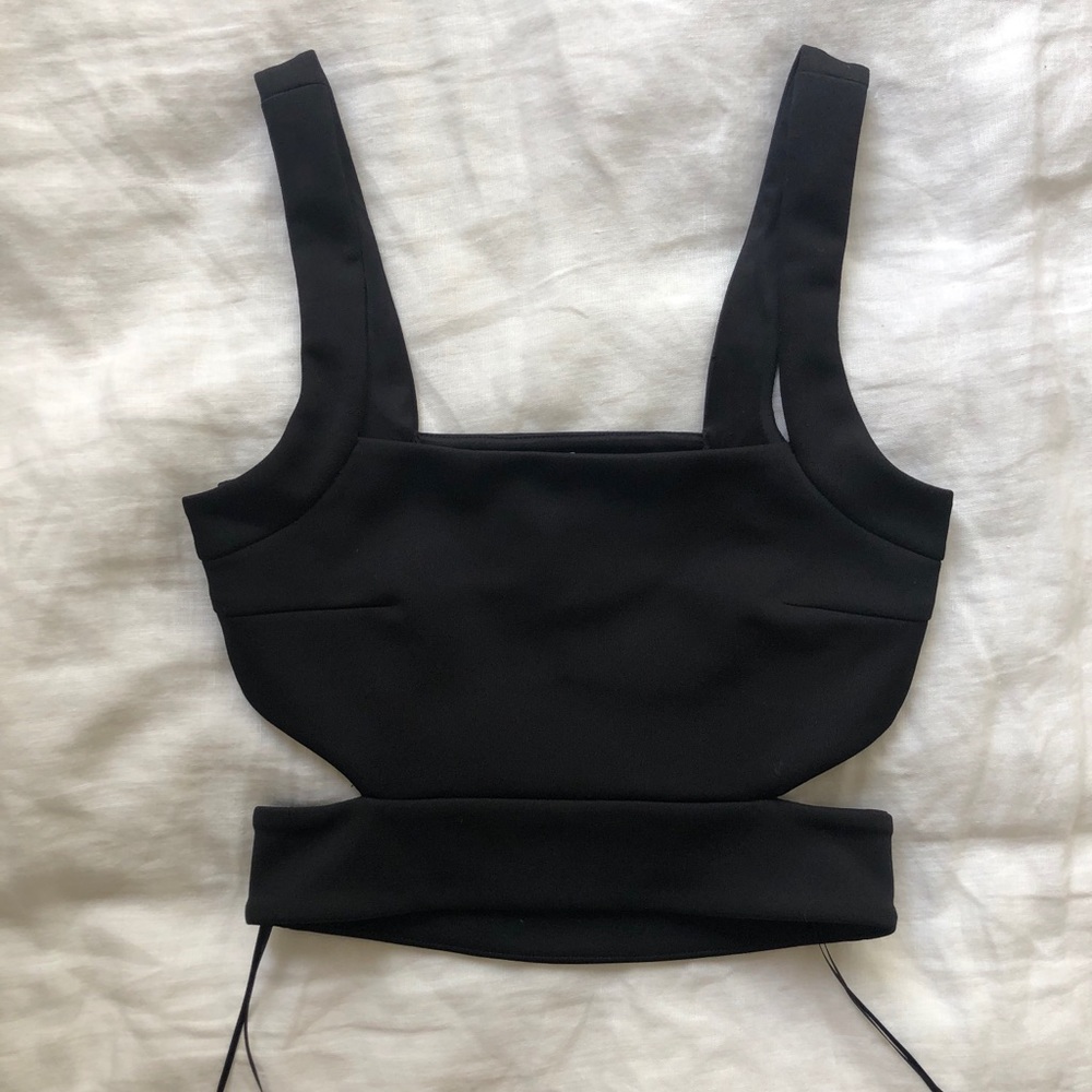 Black crop top